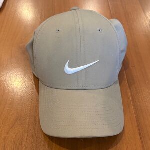 Nike Men's Tan DRI-FIT Hat